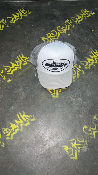 Corteiz Alcatraz Grey/White Trucker/Cap